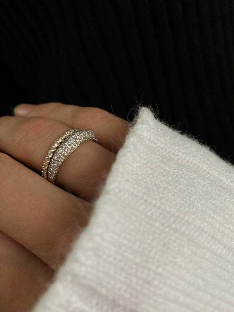 ZEYA - Colette Pavรฉ Sparkling Ring